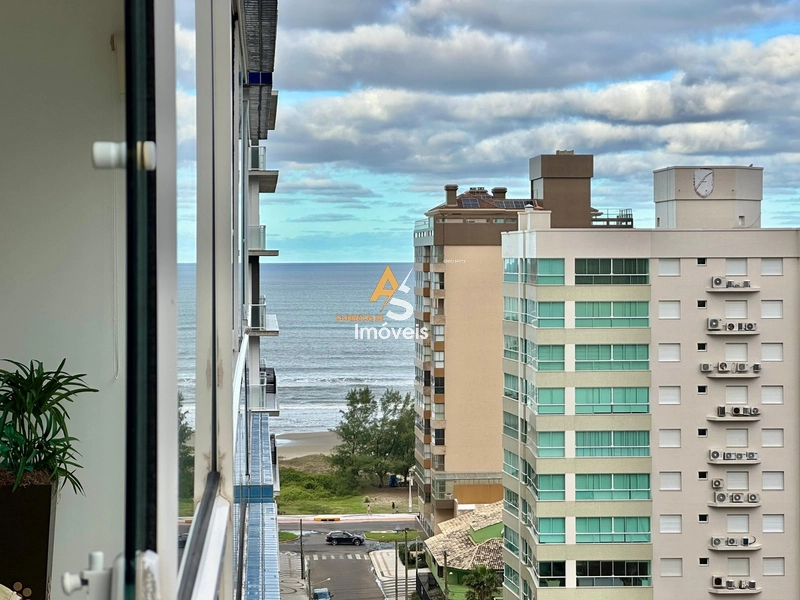 APARTAMENTO À VENDA COM VISTA PARA O MAR: 3ª foto da galeria de imagens do imóvel