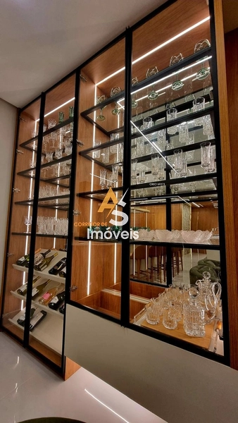 VISLUMBRANTE APARTAMENTO DE 4 SUÍTES FINAMENTE MOBILIADO E DECORADO!!!: 8ª foto da galeria de imagens do imóvel