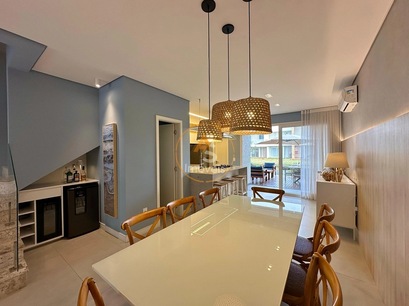 BELÍSSIMA CASA À VENDA EM CAPÃO DA CANOA!⁣!!: 6ª foto da galeria de imagens do imóvel