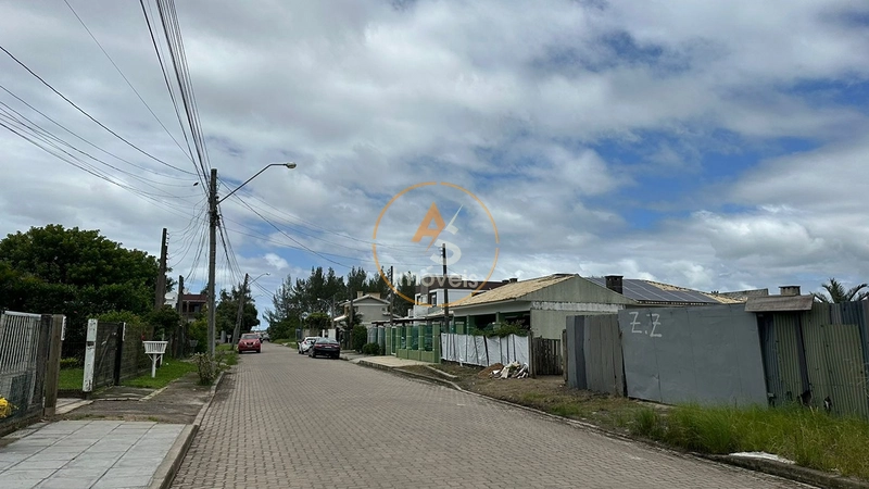 CASA Á VENDA EM CAPÃO DA CANOA!!: 35ª foto da galeria de imagens do imóvel