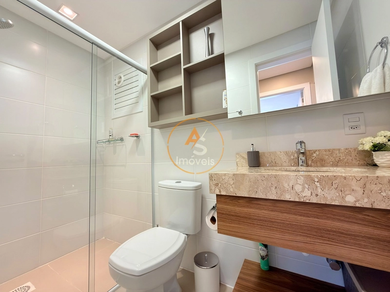 APARTAMENTO À VENDA EM CAPÃO DA CANOA! ANDAR ALTO • mobiliado e decorado! 2 VAGAS • PRÓXIMO AO MAR: 15ª foto da galeria de imagens do imóvel
