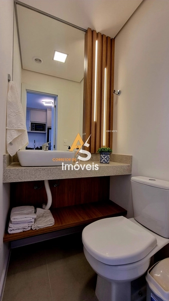 EXCELENTE APARTAMENTO DE 1 SUÍTE FINAMENTE MOBILIAD E DECORADO!!!: 8ª foto da galeria de imagens do imóvel