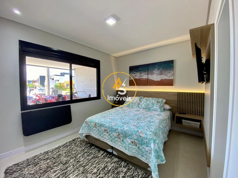 EXCELENTE RESIDÊNCIA NO CONDOMÍNIO BLUE: 13ª foto da galeria de imagens do imóvel