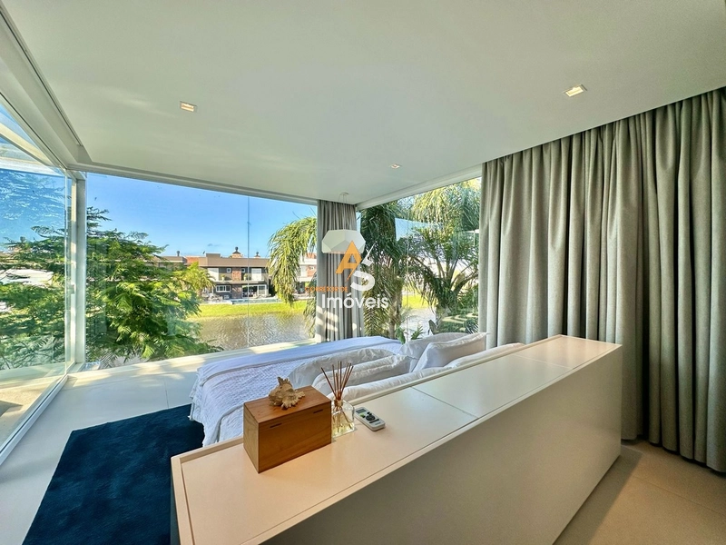 VENDO CASA BEIRA LAGO COND. ENSEADA LAGOS: 49ª foto da galeria de imagens do imóvel