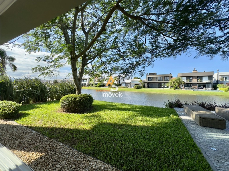 VENDO CASA BEIRA LAGO COND. ENSEADA LAGOS: 32ª foto da galeria de imagens do imóvel