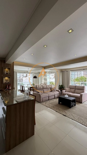 NOVIDADE NO MERCADO – APARTAMENTO DE ALTO PADRÃO COM VISTA MAR!: 1ª foto da galeria de imagens do imóvel