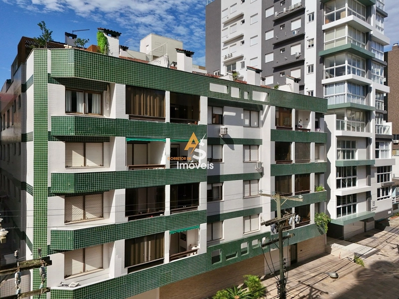APARTAMENTO À VENDA A POUCOS METROS DO MAR: 2ª foto da galeria de imagens do imóvel