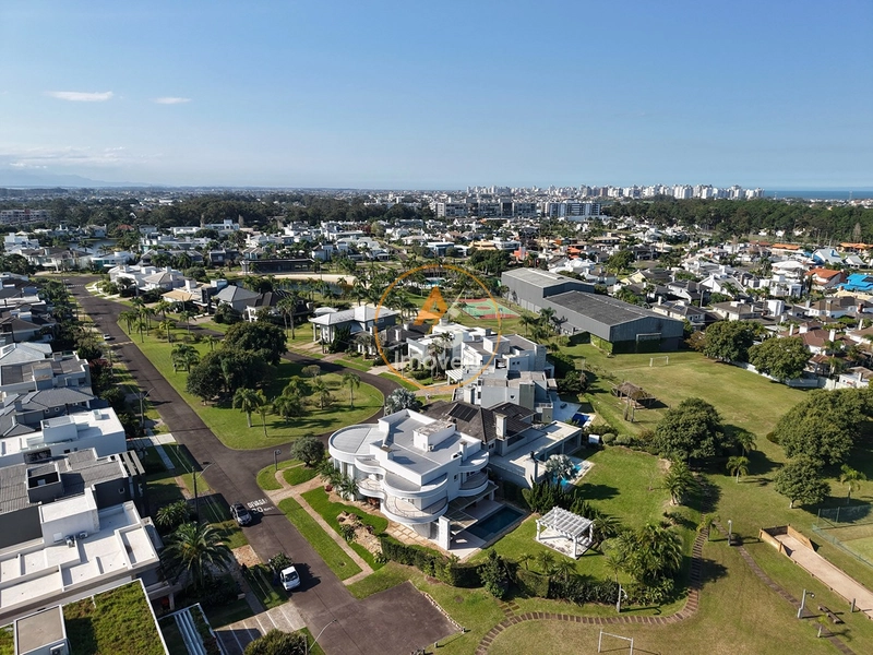 CASA À VENDA EM ATLÂNTIDA! 5 SUÍTES • 509 M² • LOTE DE ESQUINA: 59ª foto da galeria de imagens do imóvel