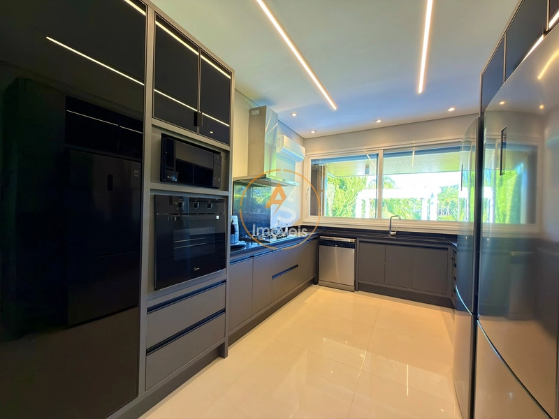 CASA À VENDA EM ATLÂNTIDA! 5 SUÍTES • 509 M² • LOTE DE ESQUINA: 23ª foto da galeria de imagens do imóvel