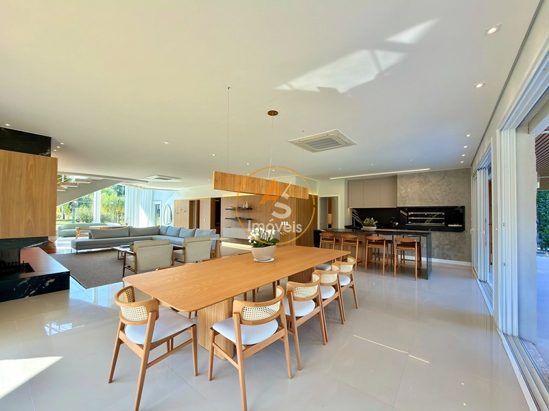 CASA À VENDA EM ATLÂNTIDA! 5 SUÍTES • 509 M² • LOTE DE ESQUINA: 14ª foto da galeria de imagens do imóvel