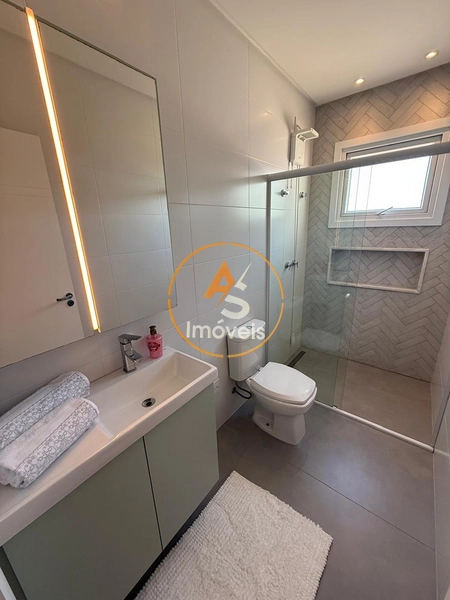 CASA COM 4 SUÍTES FINAMENTE DECORADA!: 17ª foto da galeria de imagens do imóvel