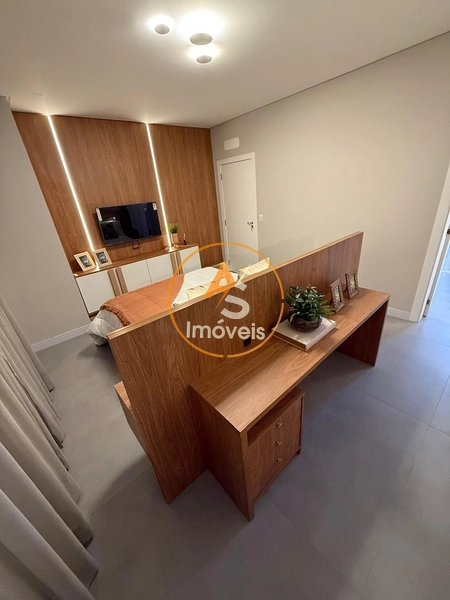 CASA COM 4 SUÍTES FINAMENTE DECORADA!: 7ª foto da galeria de imagens do imóvel