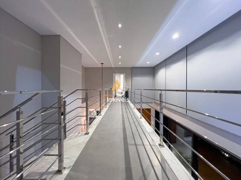 CASA COM 4 SUÍTES FINAMENTE DECORADA!: 51ª foto da galeria de imagens do imóvel