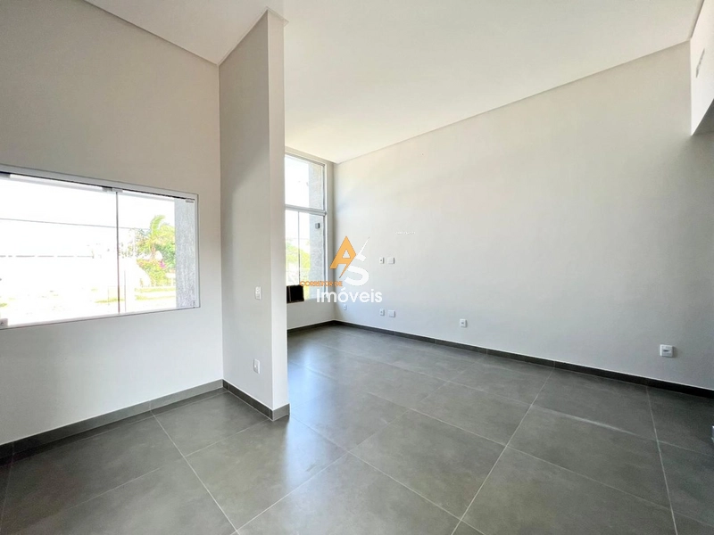 CASA À VENDA A VENDA EM CAPÃO DA CANOA: 14ª foto da galeria de imagens do imóvel