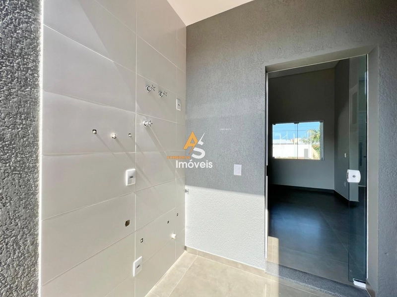 CASA À VENDA A VENDA EM CAPÃO DA CANOA: 19ª foto da galeria de imagens do imóvel