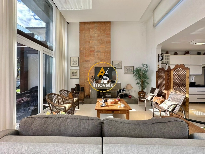 CASA TÉRREA A VENDA NO CONDADO DE CAPÃO: 3ª foto da galeria de imagens do imóvel