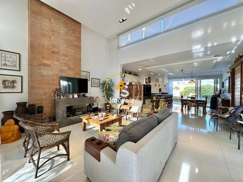 CASA TÉRREA A VENDA NO CONDADO DE CAPÃO: 2ª foto da galeria de imagens do imóvel