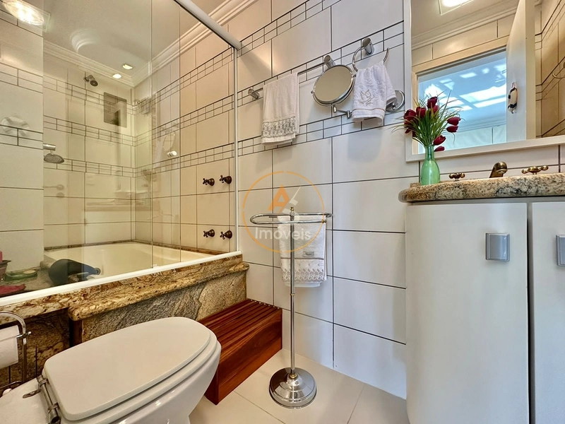 APARTAMENTO COM INFRA E VISTA PARA O MAR, JUNTO A PRAÇA DO FAROL : 24ª foto da galeria de imagens do imóvel