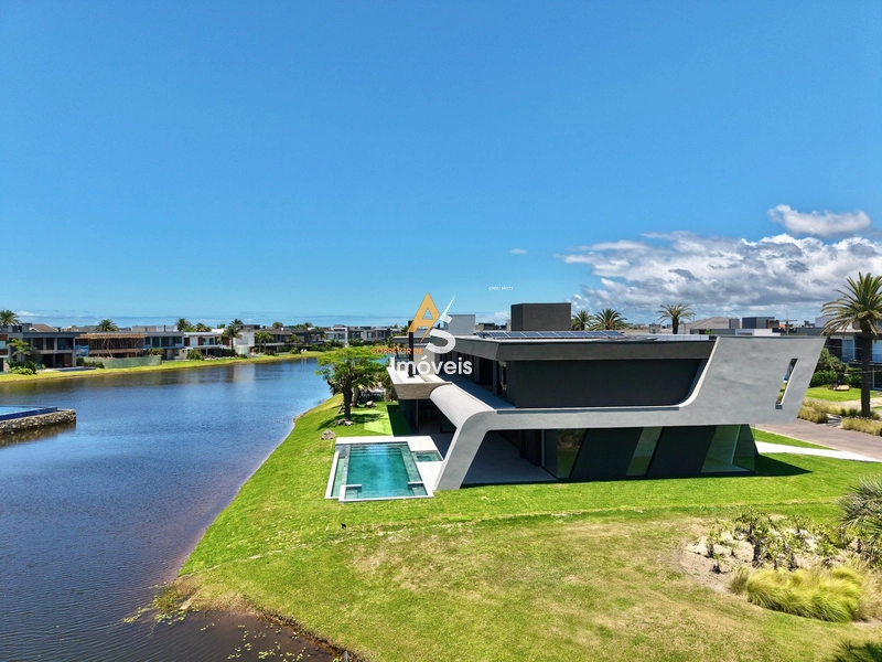 MANSÃO FANTÁSTICA À VENDA CONDOMÍNIO ENSEADA: 4ª foto da galeria de imagens do imóvel