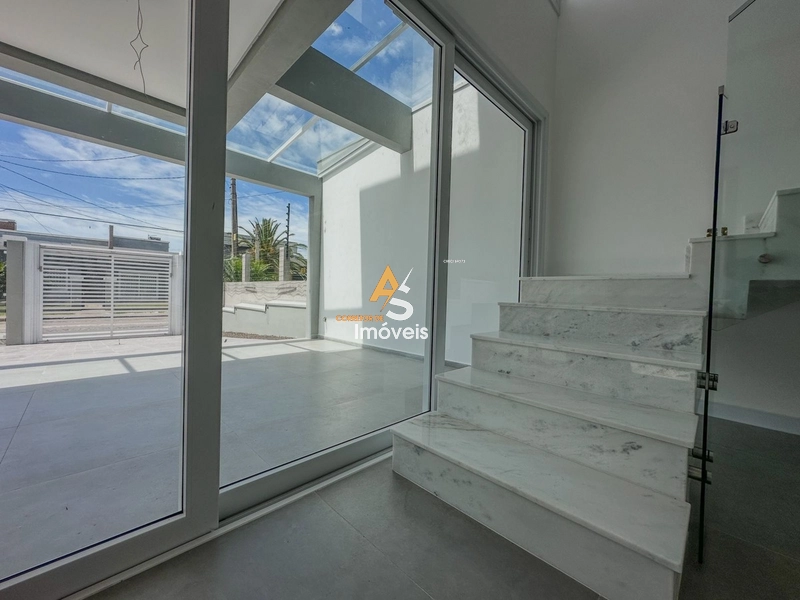 SOBRADO A 03 QUADRAS DO MAR EM CAPÃO DA CANOA À VENDA!!!: 9ª foto da galeria de imagens do imóvel