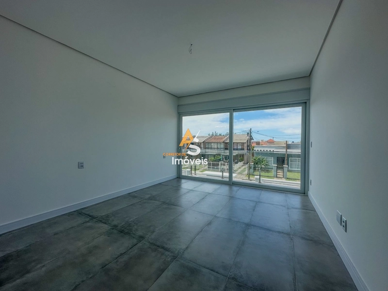 SOBRADO A 03 QUADRAS DO MAR EM CAPÃO DA CANOA À VENDA!!!: 32ª foto da galeria de imagens do imóvel