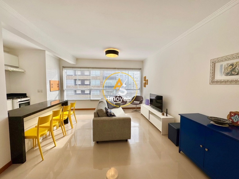 APTO DE 2 DORMITÓRIOS E TOTALMENTE MOBILIADO E EQUIPADO: 2ª foto da galeria de imagens do imóvel