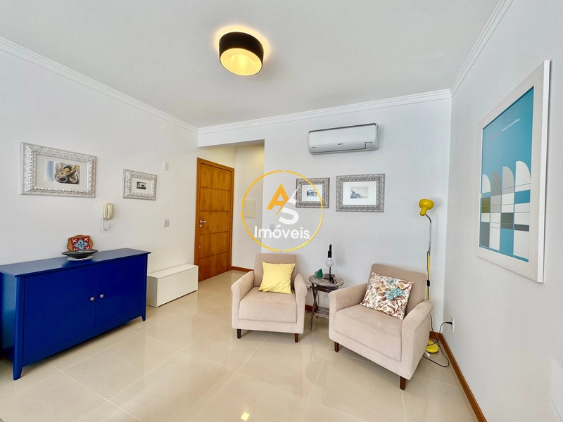 APTO DE 2 DORMITÓRIOS E TOTALMENTE MOBILIADO E EQUIPADO: 3ª foto da galeria de imagens do imóvel