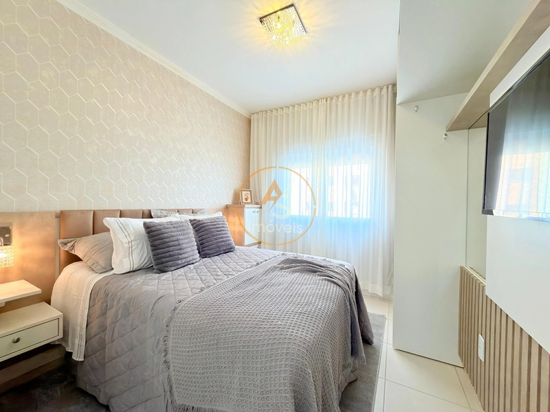 VENDO APTO DE 2 DORMITÓRIOS - COM TERRAÇO - FINAMENTE DECORADO: 24ª foto da galeria de imagens do imóvel