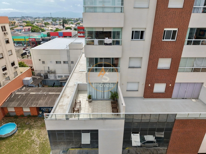 VENDO APTO DE 2 DORMITÓRIOS - COM TERRAÇO - FINAMENTE DECORADO: 2ª foto da galeria de imagens do imóvel