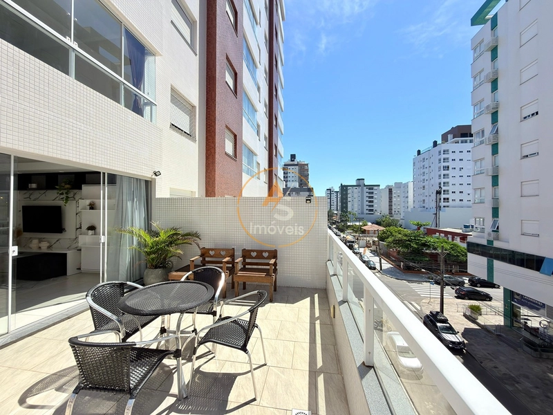 VENDO APTO DE 2 DORMITÓRIOS - COM TERRAÇO - FINAMENTE DECORADO: 12ª foto da galeria de imagens do imóvel