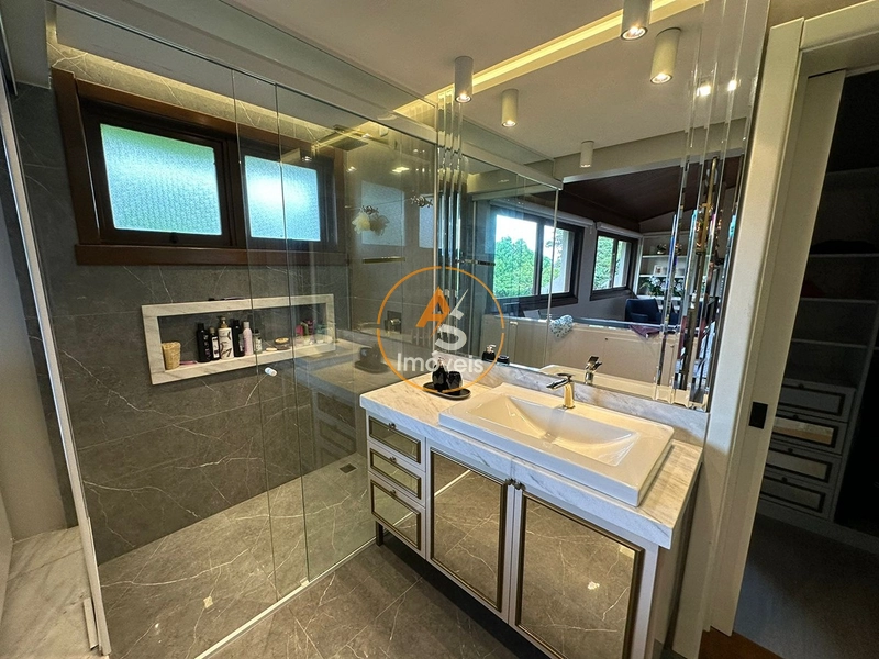 DUPLEX COMPLETO EM GRAMADO!!!: 9ª foto da galeria de imagens do imóvel