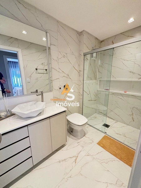 APARTAMENTO À VENDA  MOBILIADO E DECORADO NO CENTRO: 5ª foto da galeria de imagens do imóvel