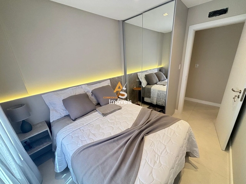 APARTAMENTO À VENDA  MOBILIADO E DECORADO NO CENTRO: 8ª foto da galeria de imagens do imóvel