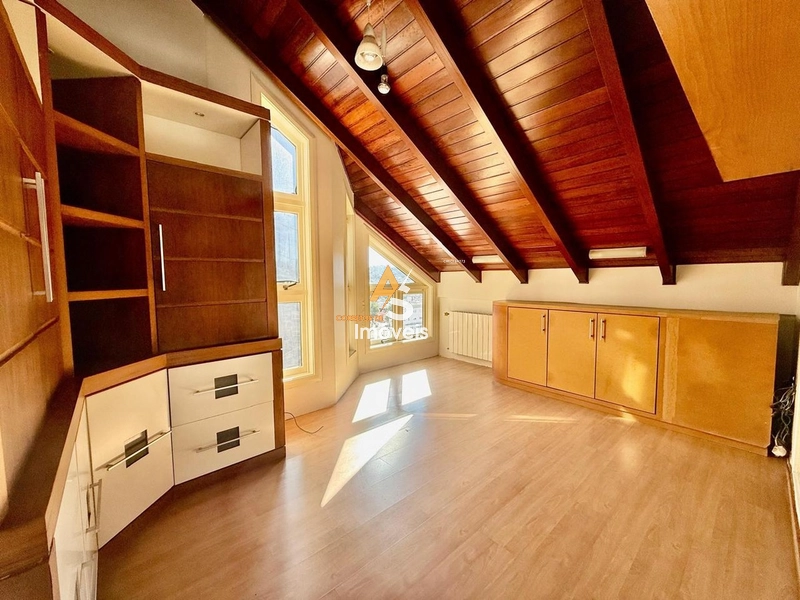 DUPLEX COM 4 SUÍTES EM GARIBALDI!!!: 4ª foto da galeria de imagens do imóvel