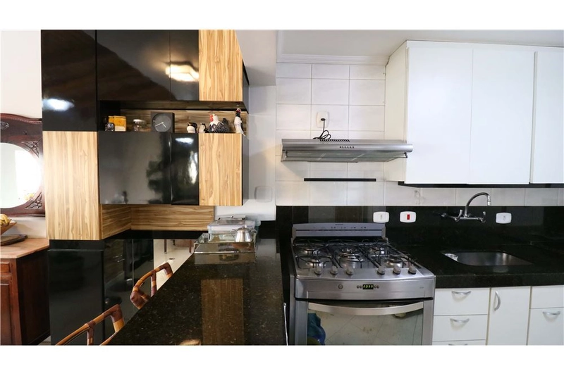 Casa em Condomínio 3 dormitórios 2 vagas na Vila Anglo Brasileira: 16ª foto da galeria de imagens do imóvel