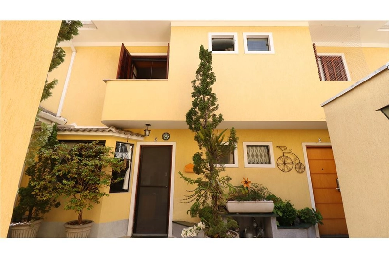 Casa em Condomínio 3 dormitórios 2 vagas na Vila Anglo Brasileira: 1ª foto da galeria de imagens do imóvel