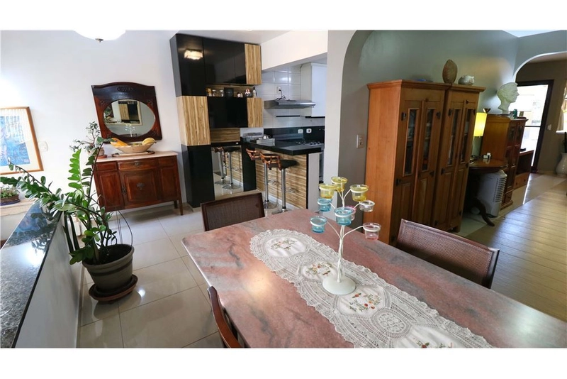 Casa em Condomínio 3 dormitórios 2 vagas na Vila Anglo Brasileira: 3ª foto da galeria de imagens do imóvel