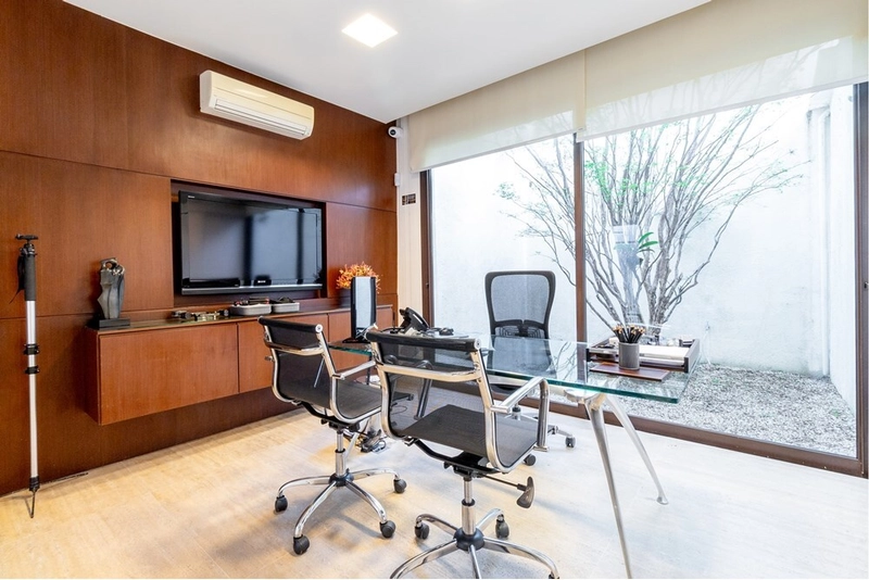 Casa Comercial com 6 salas e 6 vagas de garagem: 16ª foto da galeria de imagens do imóvel