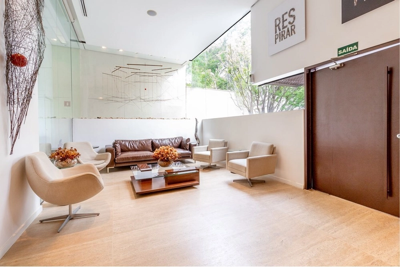 Casa Comercial com 6 salas e 6 vagas de garagem: 30ª foto da galeria de imagens do imóvel