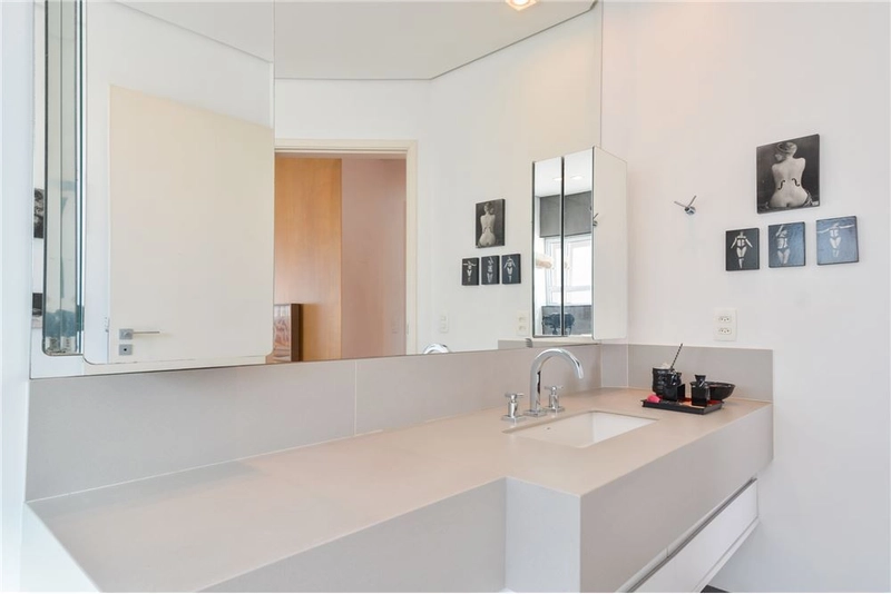Apartamento 3 dormitórios 2 vagas em Higienópolis: 4ª foto da galeria de imagens do imóvel