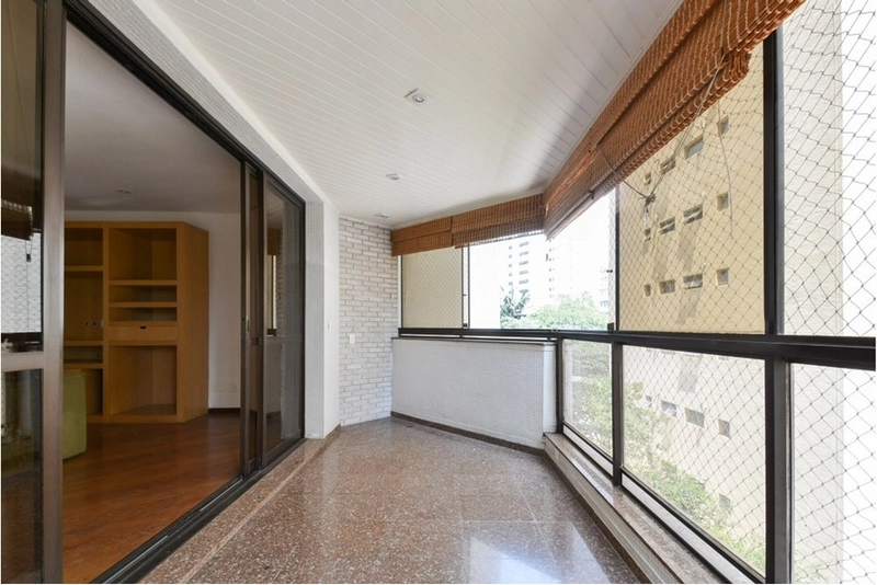 Apartamento 4 dormitórios 4 vagas em Higienópolis: 3ª foto da galeria de imagens do imóvel