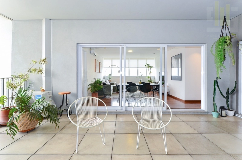 Apartamento 2 suítes 2 vagas, varanda com linda vista: 4ª foto da galeria de imagens do imóvel