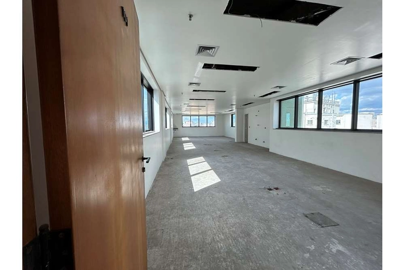 Sala comercial na Santa Cecília Perto do metrô: 6ª foto da galeria de imagens do imóvel