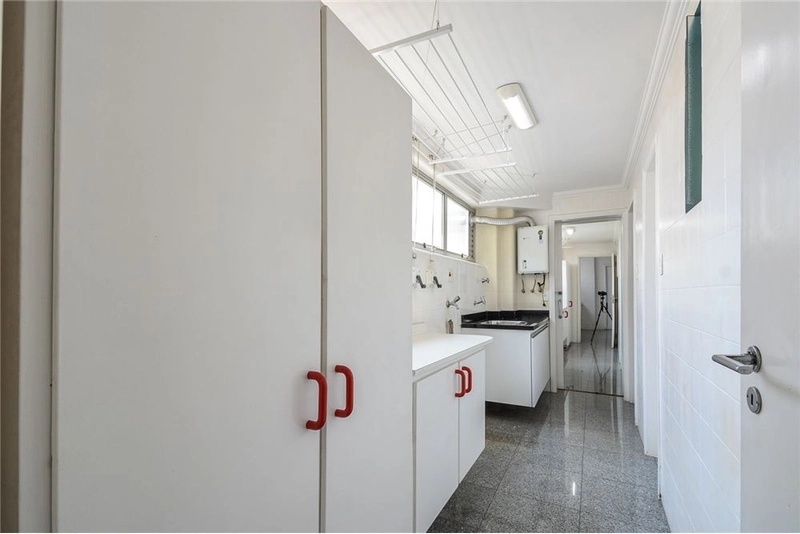 Apartamento 3 dormitórios 2 vagas no Jardim Paulista: 7ª foto da galeria de imagens do imóvel