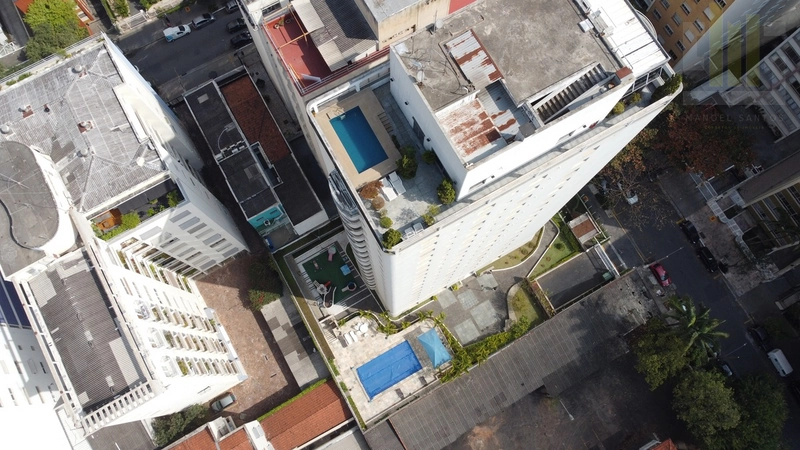 Cobertura com ampla piscina em Higienópolis: 45ª foto da galeria de imagens do imóvel