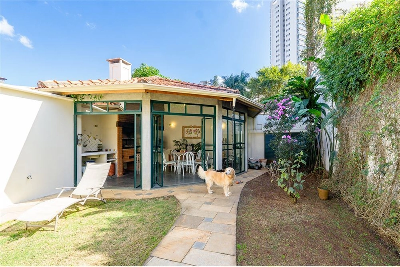 Casa no Jardim das Bandeiras 3 dormitórios 6 vagas: 17ª foto da galeria de imagens do imóvel