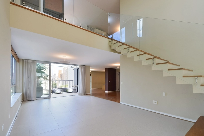 Apartamento Duplex Exclusivo com Vista para o Verde do Pacaembu: 8ª foto da galeria de imagens do imóvel