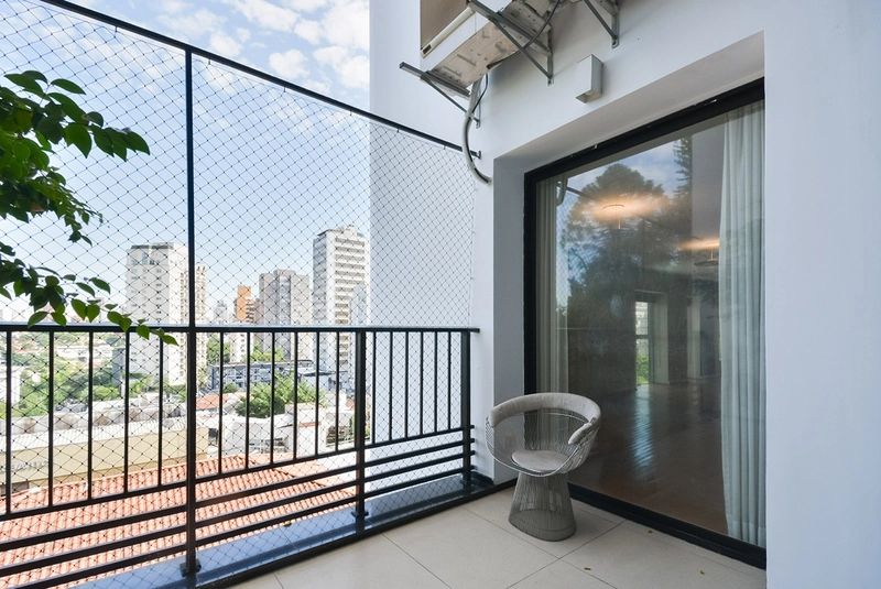 Apartamento Duplex Exclusivo com Vista para o Verde do Pacaembu: 10ª foto da galeria de imagens do imóvel