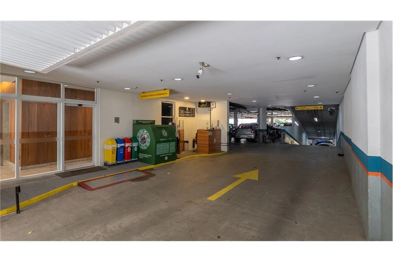 Sala comercial em Pinheiros próximo ao metrô Faria Lima: 15ª foto da galeria de imagens do imóvel