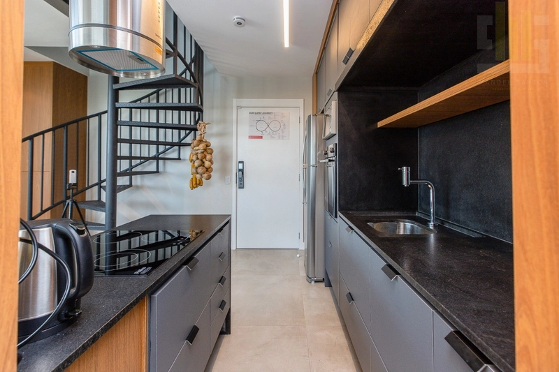 Apartamento em 1 dormitório em Pinheiros, varanda com linda vista: 24ª foto da galeria de imagens do imóvel